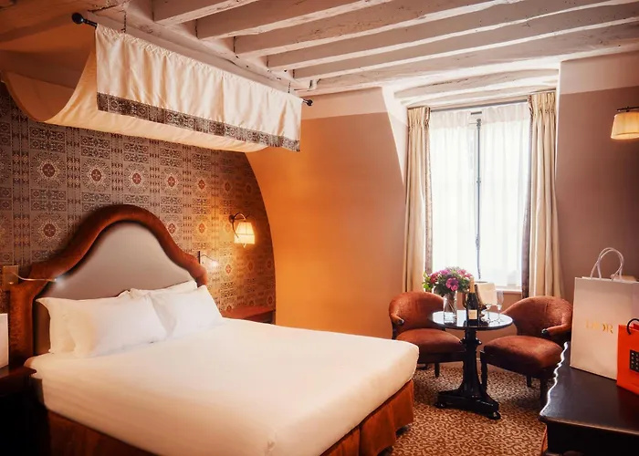 Hôtel Odéon Saint Germain